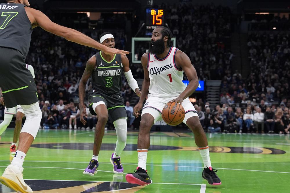 替补席找到 替补席找到